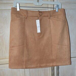 White House Black Market Faux Suede Boot/Mini Skirt, Size 10 – NWT